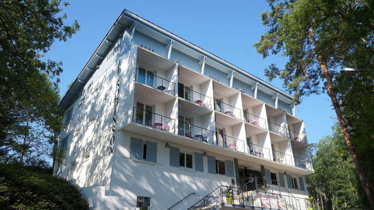 Hotel Robinson Auch Exterior foto